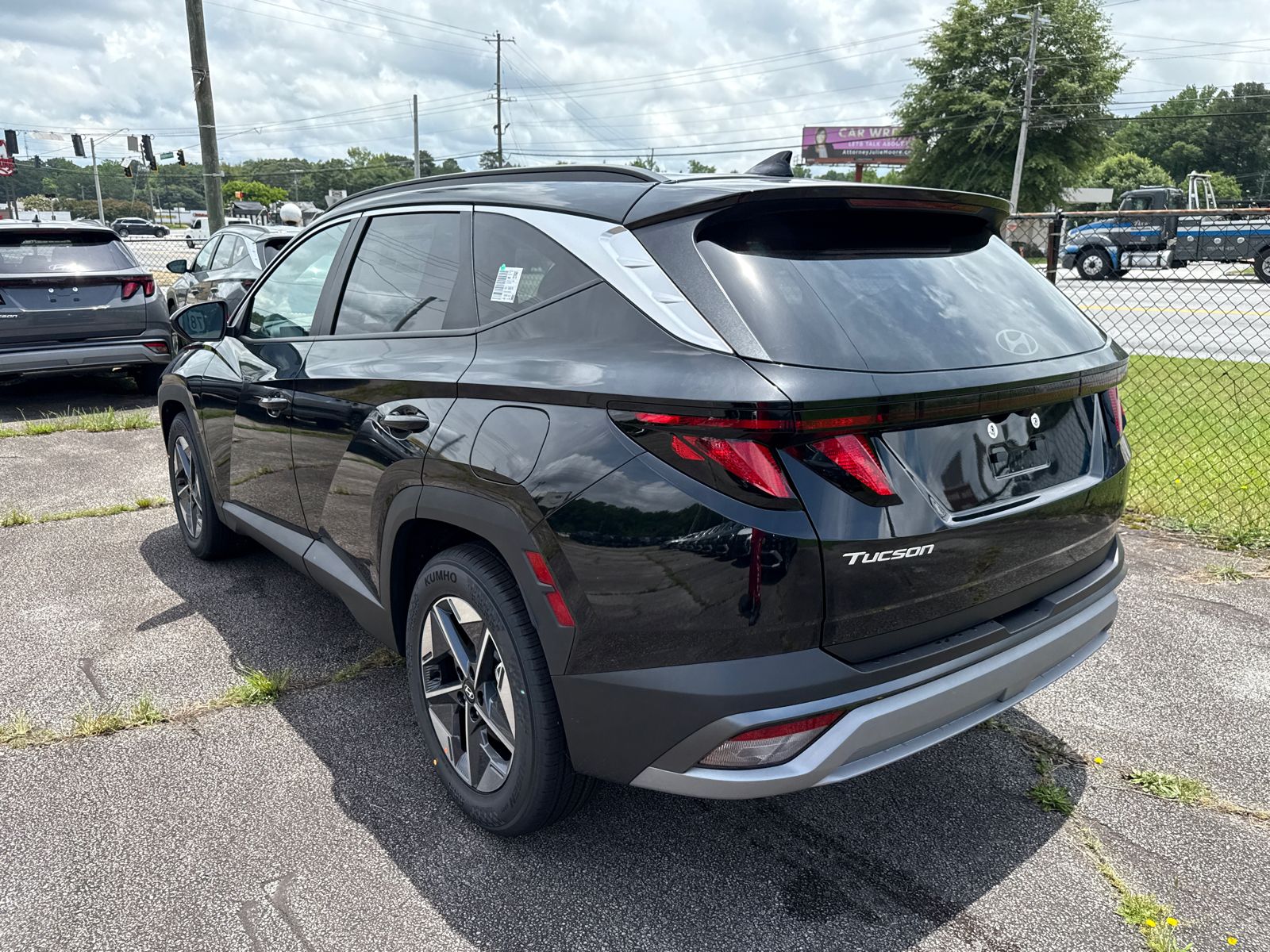 Vehicle image 7 of 40