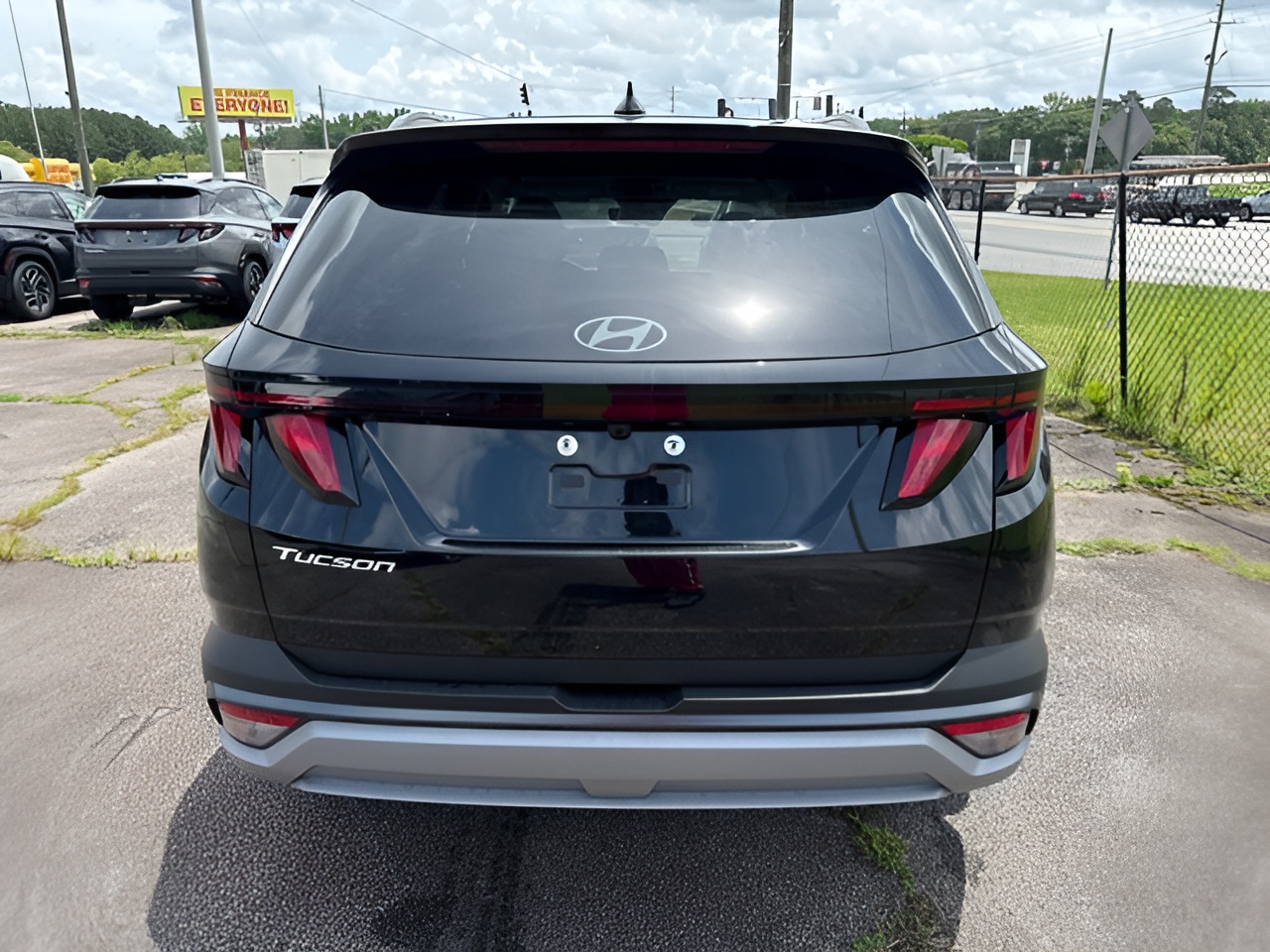 Vehicle image 38 of 40