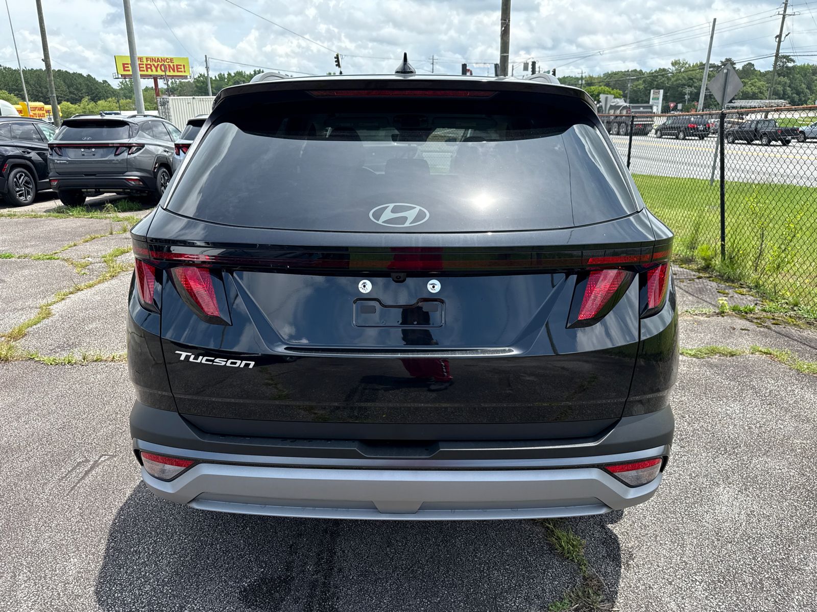 Vehicle image 6 of 40