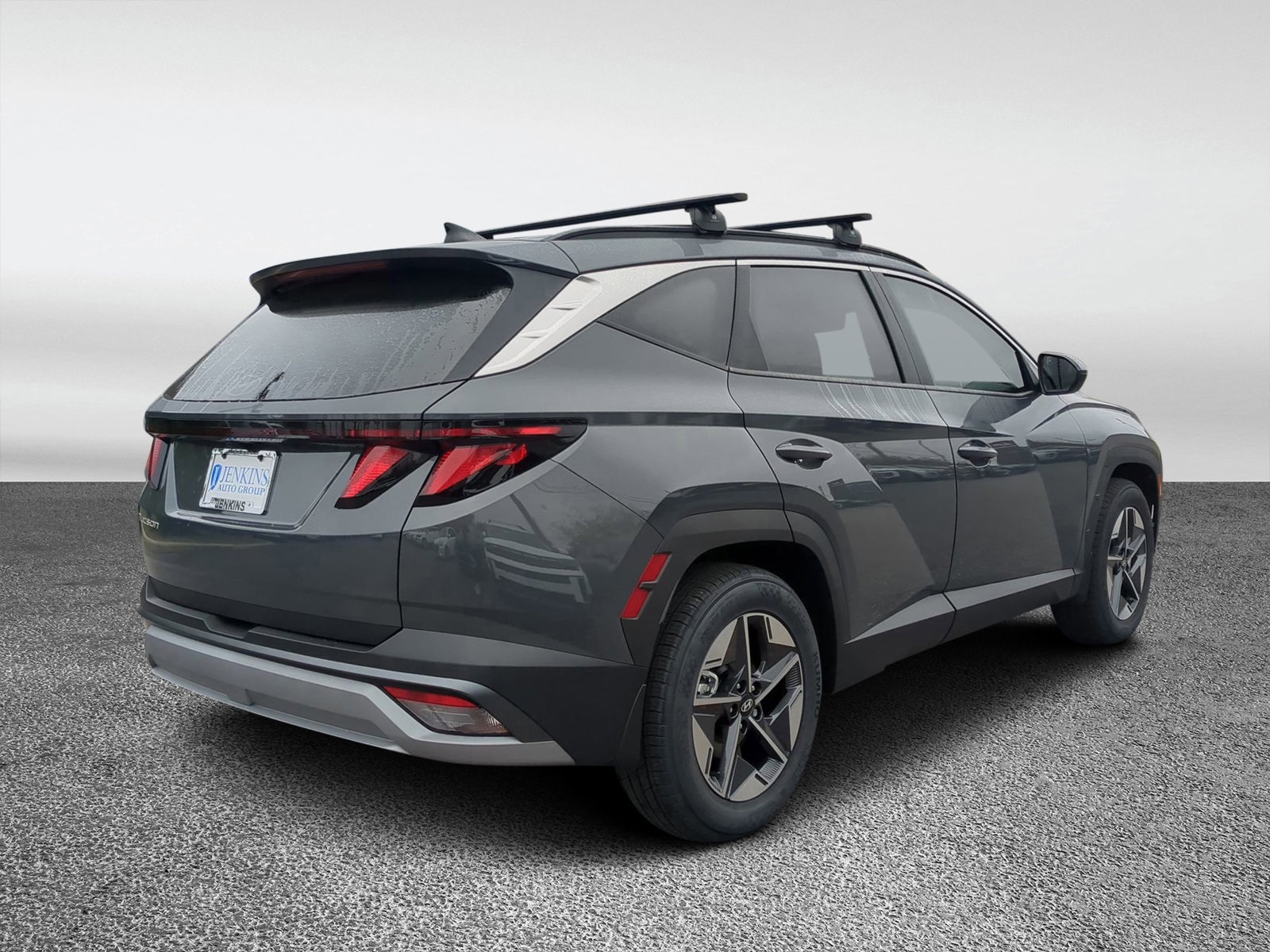 Vehicle image 5 of 38