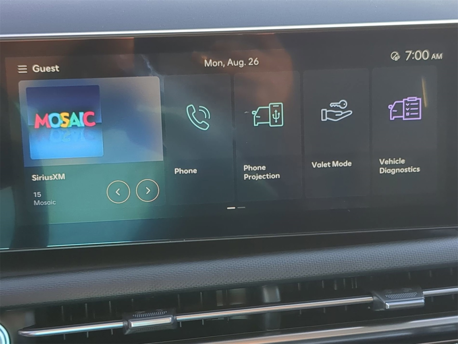 Vehicle image 15 of 38