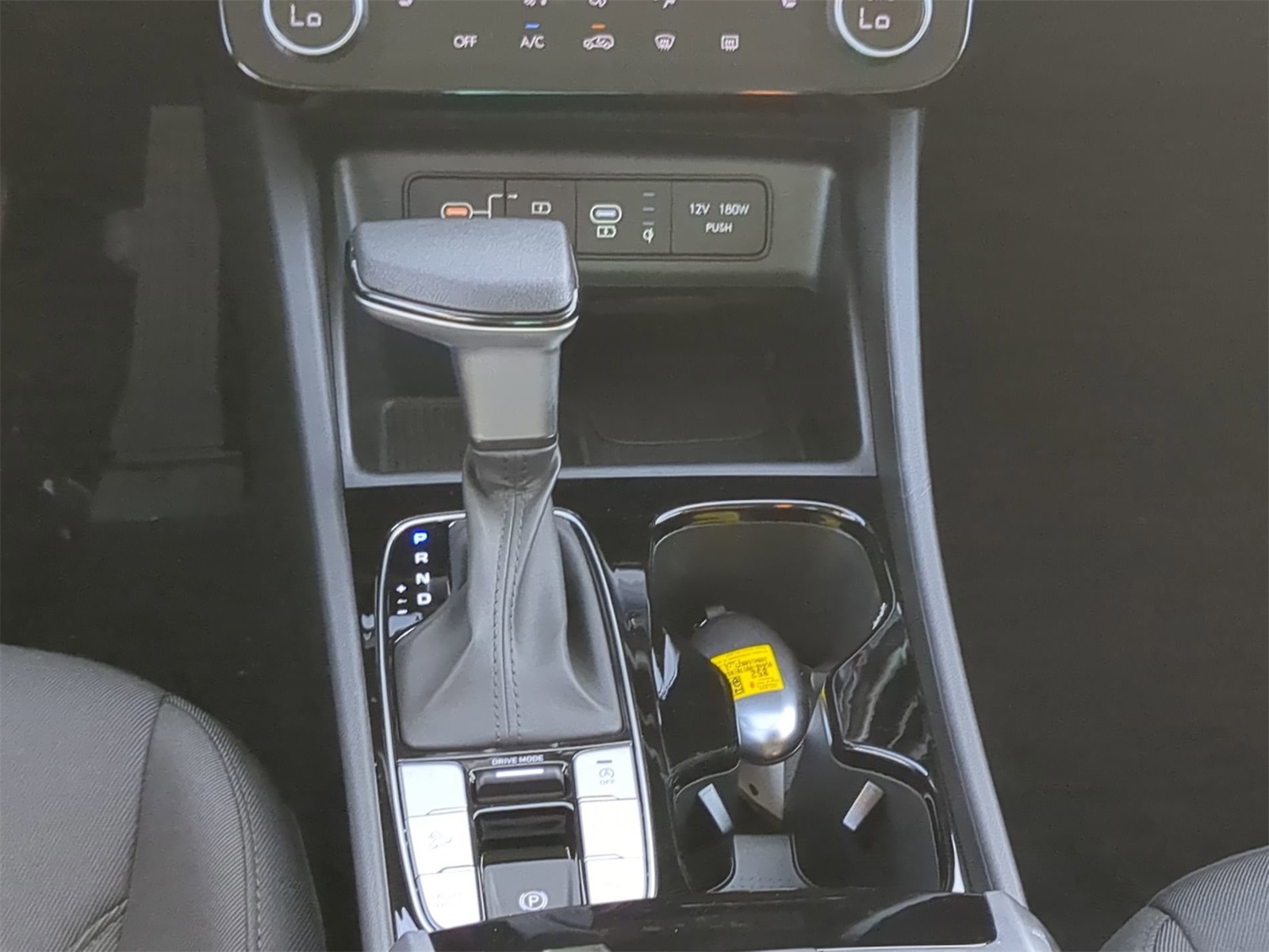 Vehicle image 21 of 38