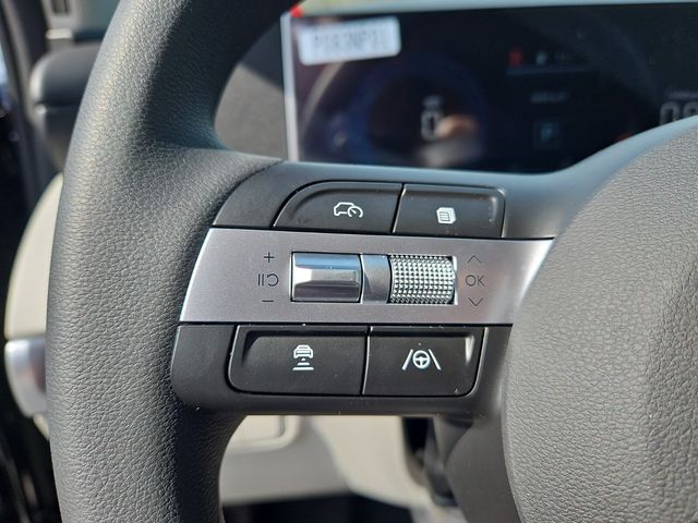Vehicle image 12 of 12