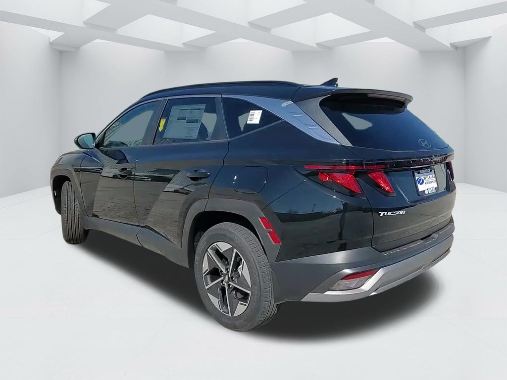 Vehicle image 9 of 24