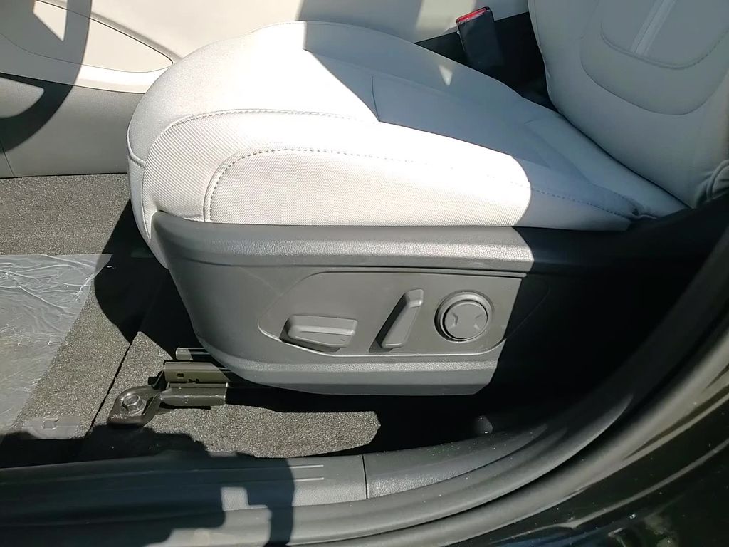 Vehicle image 24 of 24