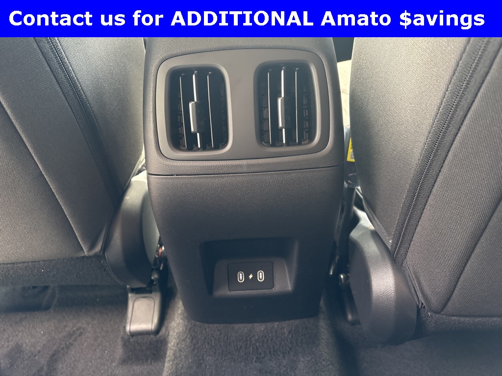 Vehicle image 23 of 27