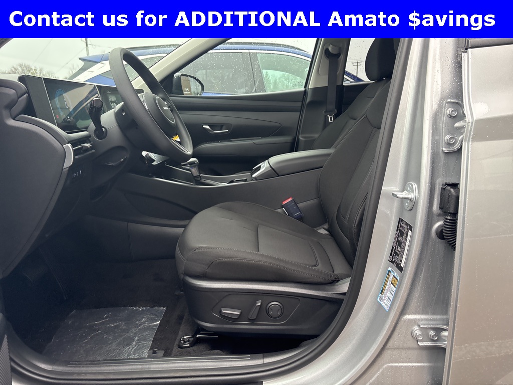 Vehicle image 12 of 32