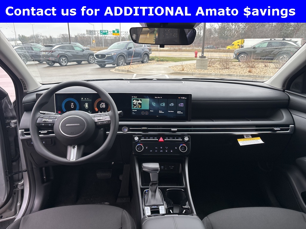 Vehicle image 23 of 32