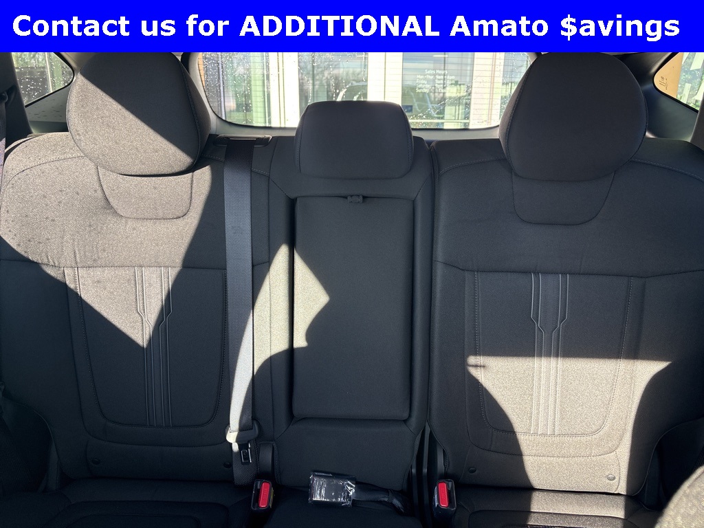 Vehicle image 10 of 27