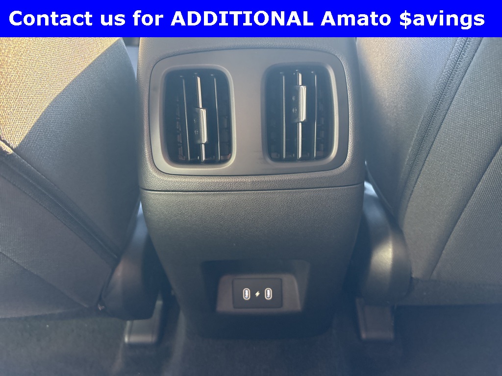 Vehicle image 23 of 27
