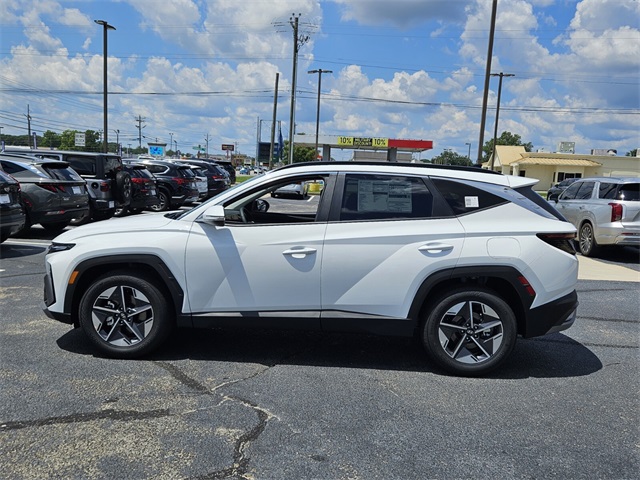 2025 Hyundai Tucson SEL Convenience Image 8 of 26