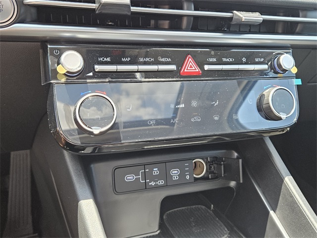 2025 Hyundai Tucson SEL Convenience Image 23 of 26