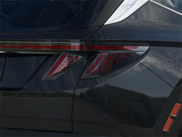 Vehicle image 10 of 24