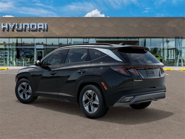 Vehicle image 6 of 24
