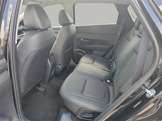 Vehicle image 8 of 37