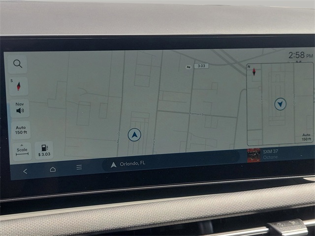 Vehicle image 21 of 37