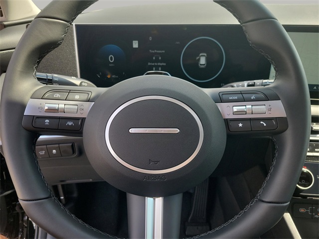 Vehicle image 16 of 37