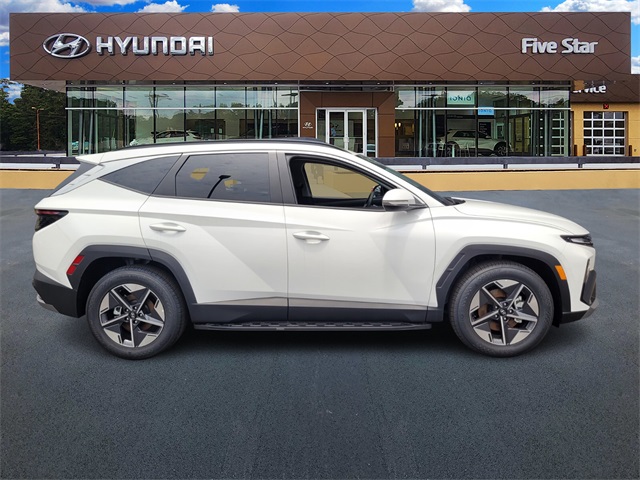 2025 Hyundai Tucson SEL Convenience Image 4 of 30