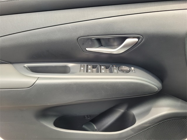 2025 Hyundai Tucson SEL Convenience Image 20 of 30