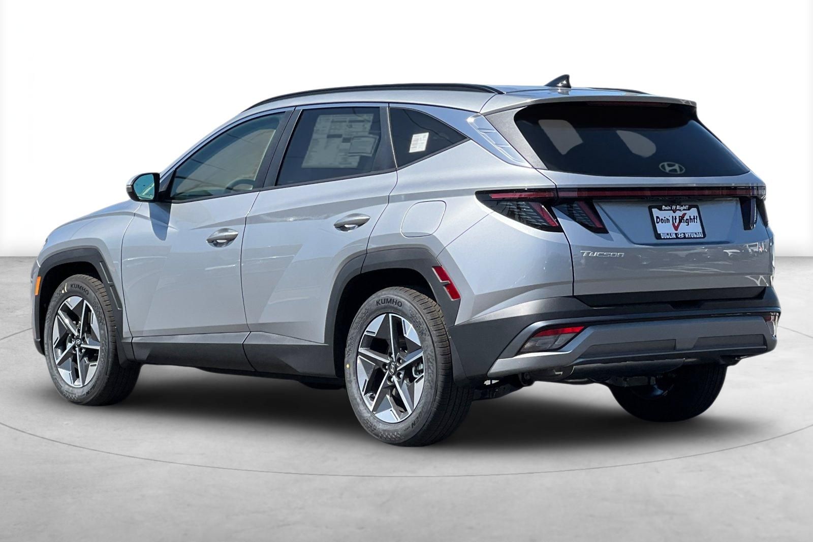 2025 Hyundai Tucson SEL Convenience Image 8 of 36