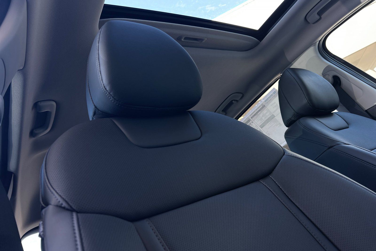 2025 Hyundai Tucson SEL Convenience Image 12 of 36