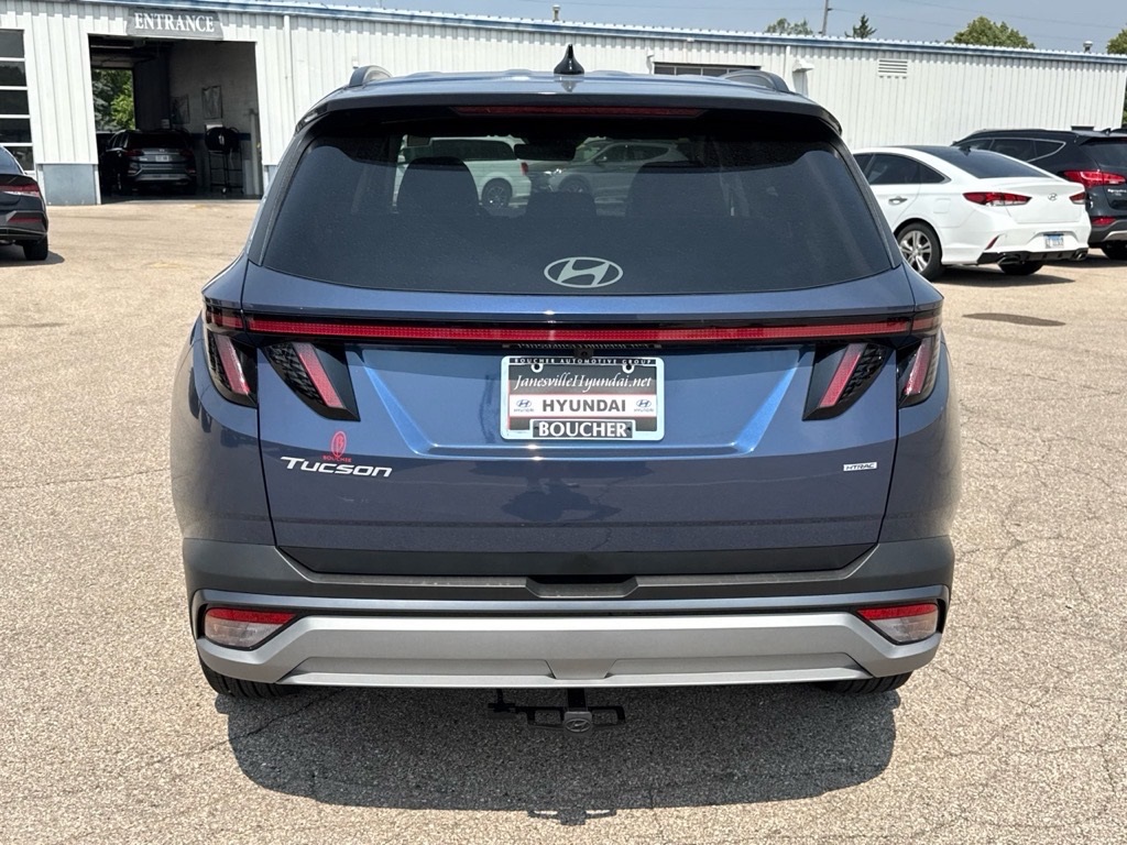 Vehicle image 3 of 12
