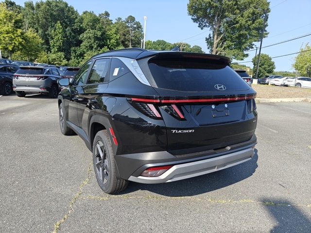 Vehicle image 7 of 40
