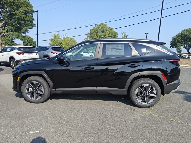 Vehicle image 8 of 40