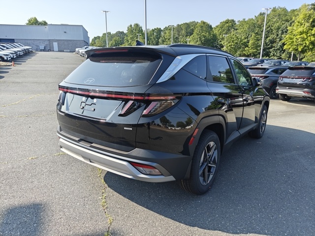 Vehicle image 5 of 40