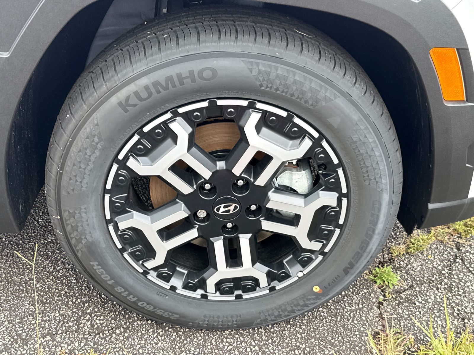 Vehicle image 12 of 40