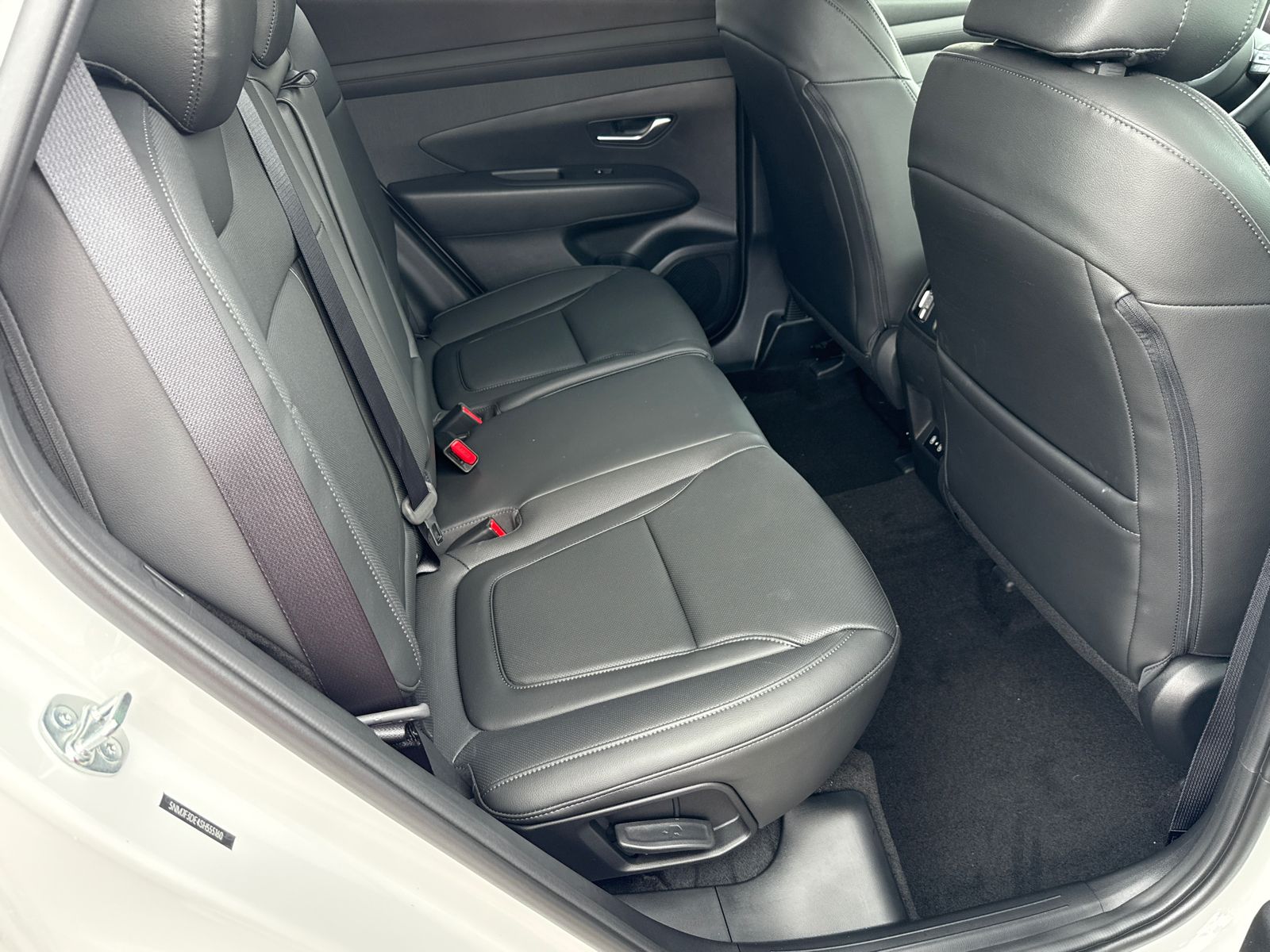 Vehicle image 15 of 40