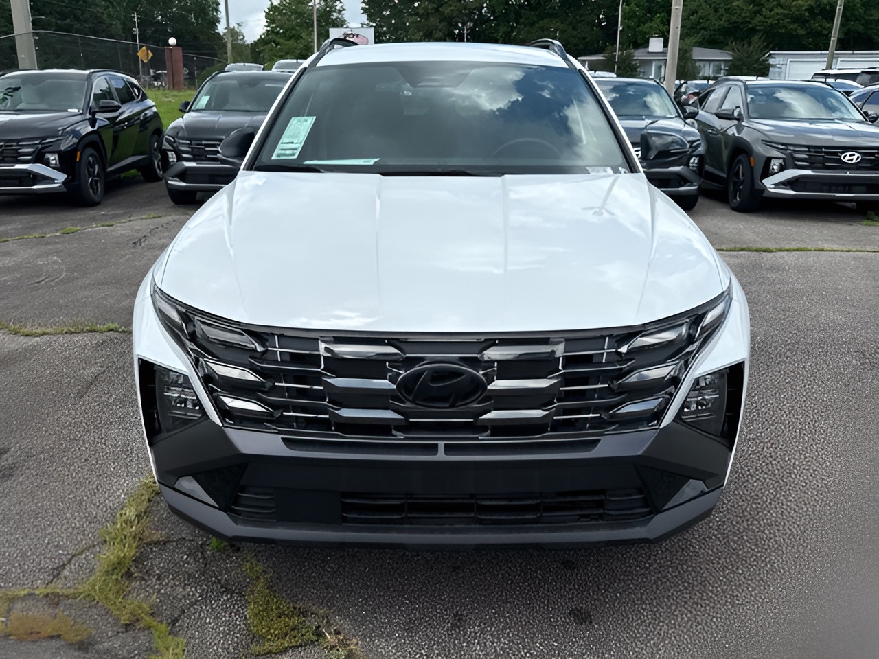 Vehicle image 34 of 40