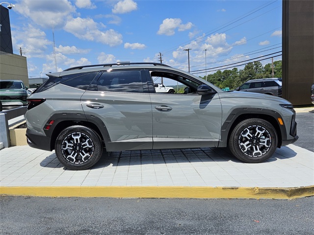 2025 Hyundai Tucson XRT Image 4 of 31