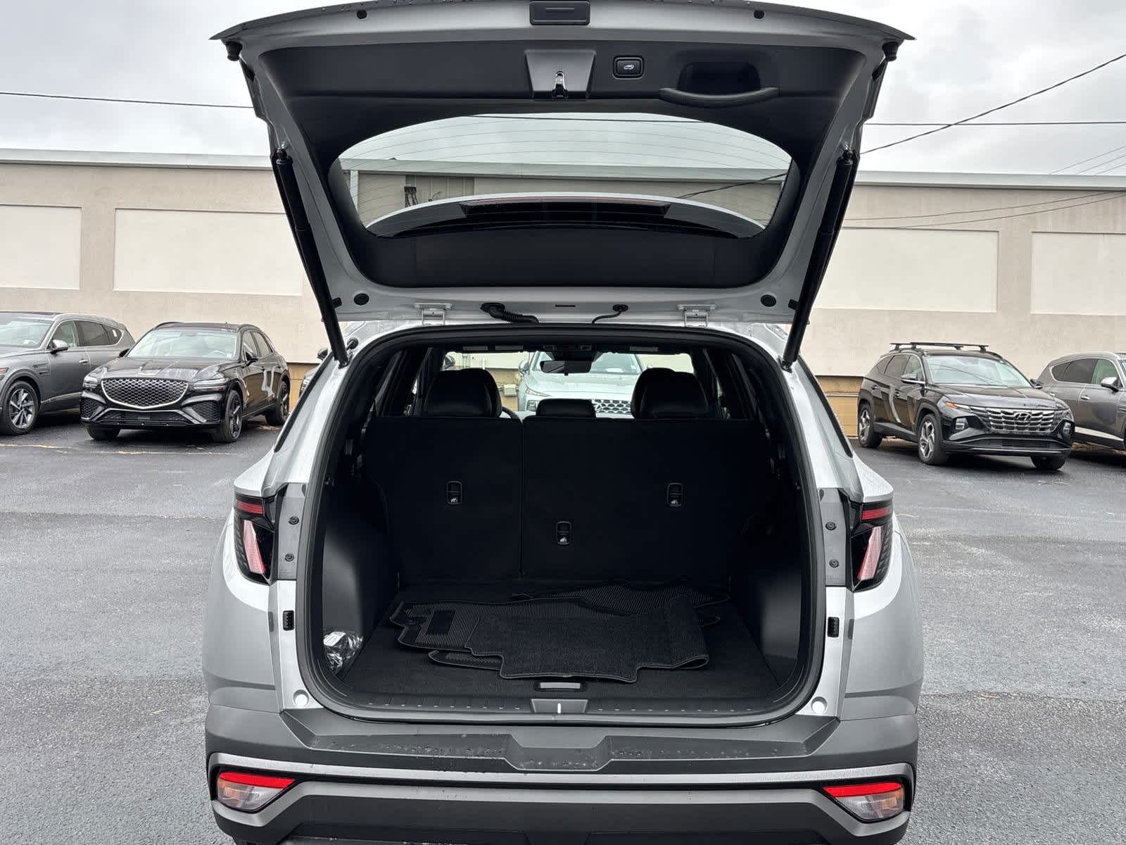 2025 Hyundai Tucson XRT Image 31 of 38