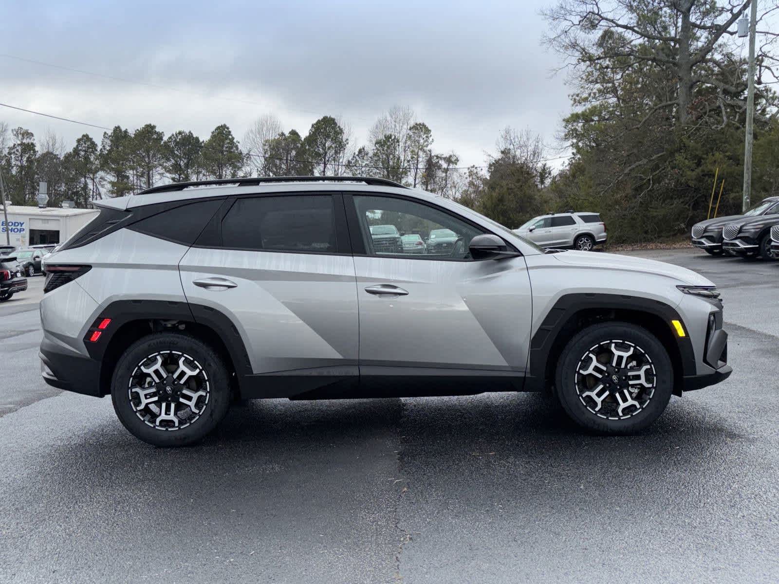 2025 Hyundai Tucson XRT Image 5 of 38