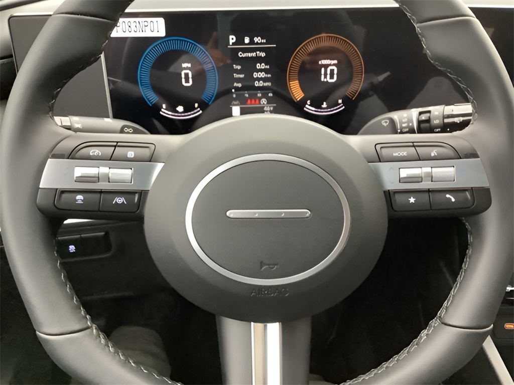 Vehicle image 14 of 30