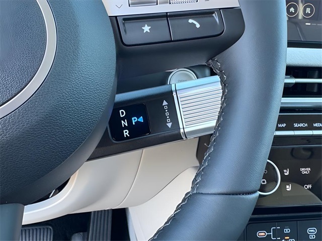 2025 Hyundai Tucson Hybrid Limited Image 19 of 22