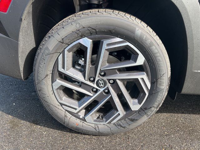 Vehicle image 23 of 23