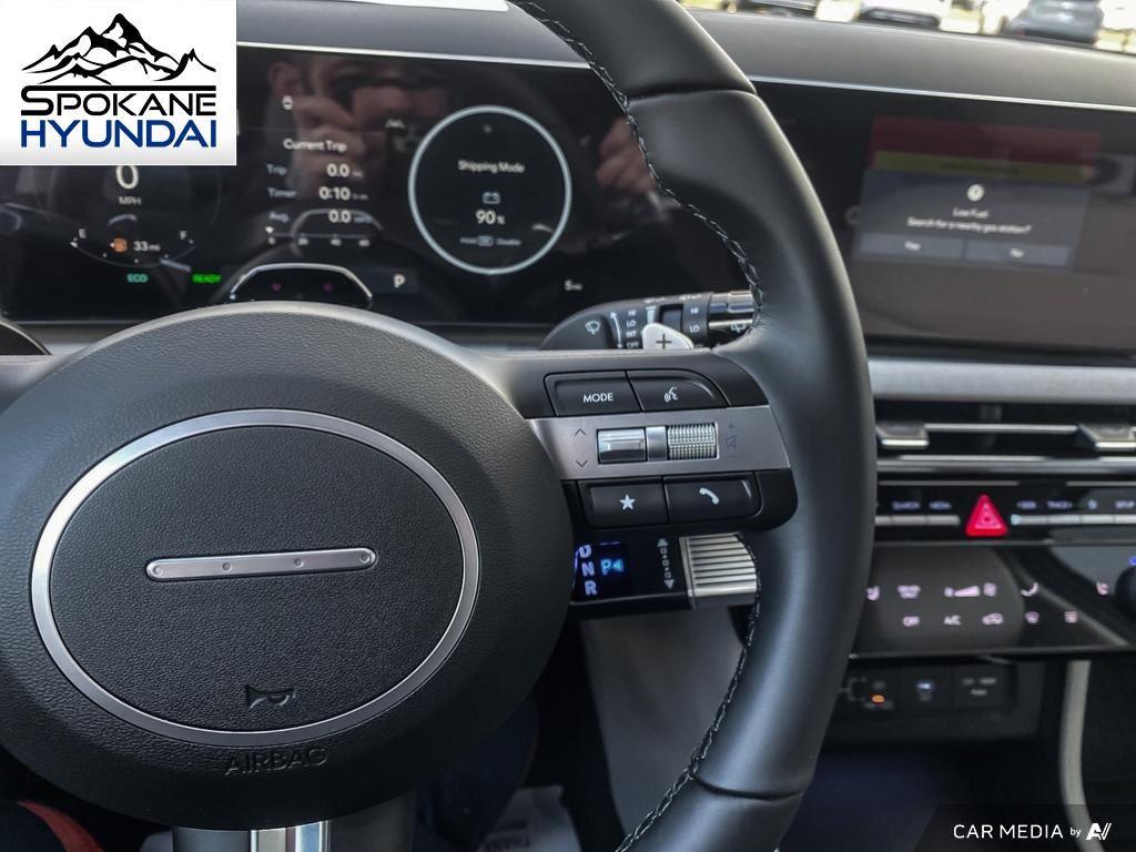 Vehicle image 20 of 29