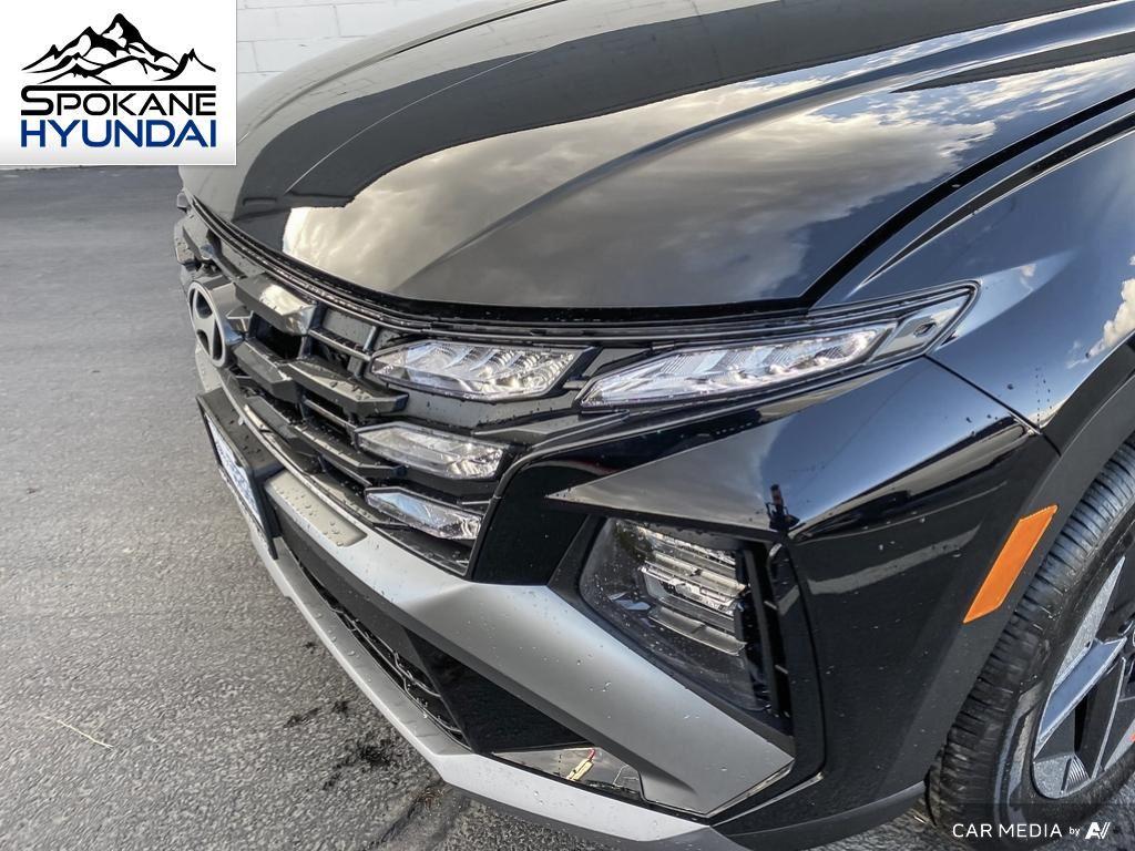 Vehicle image 12 of 29