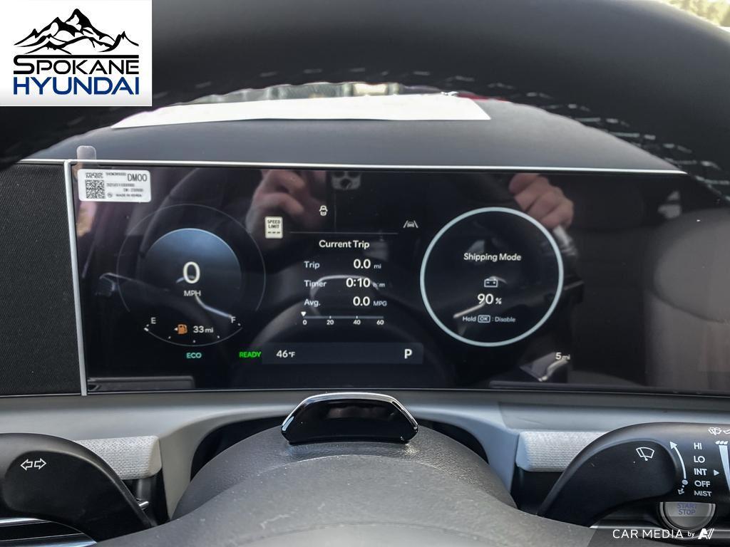 Vehicle image 19 of 29