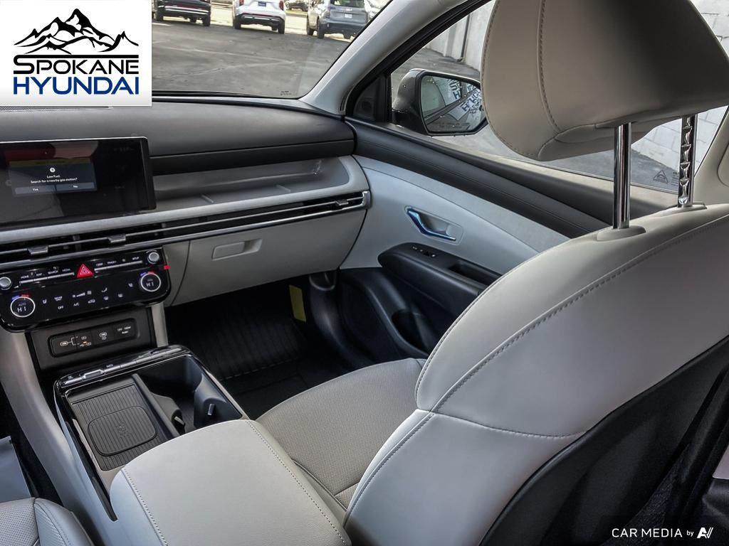 Vehicle image 29 of 29