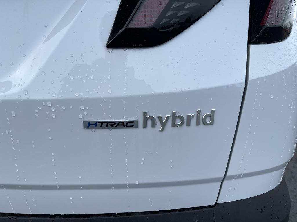 Vehicle image 31 of 40