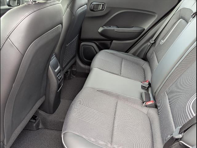 2025 Hyundai Venue Limited Image 9 of 20