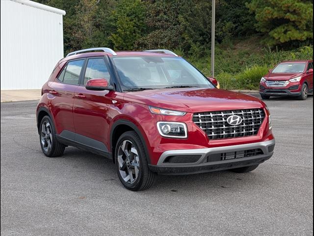 2025 Hyundai Venue Limited Image 3 of 20