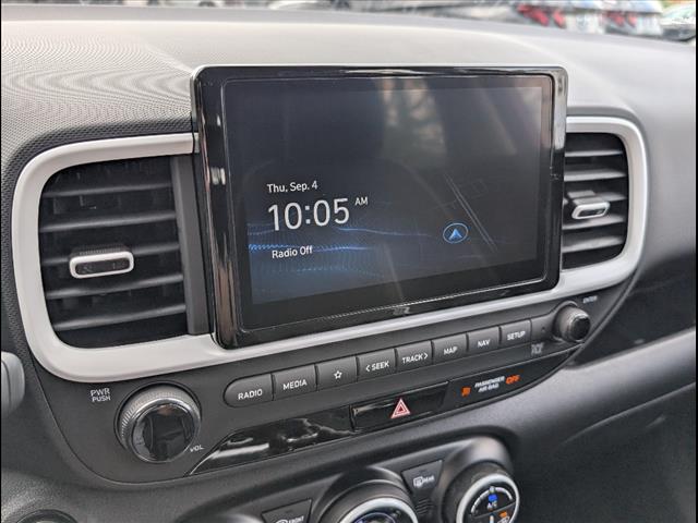 2025 Hyundai Venue Limited Image 11 of 20