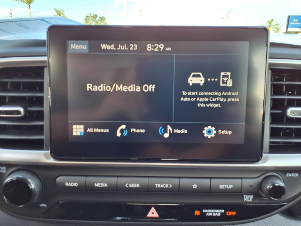 Vehicle image 22 of 31
