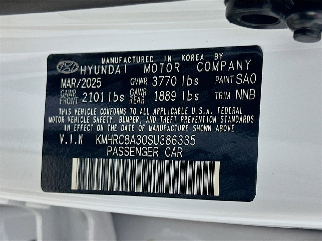 2025 Hyundai Venue Limited Image 16 of 21