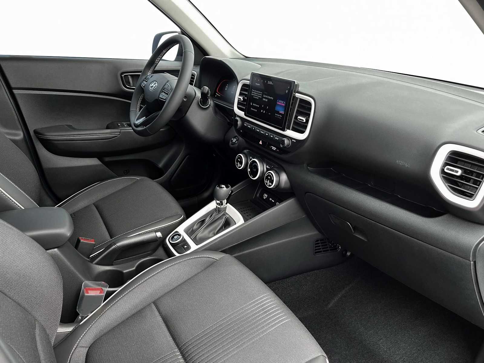 2025 Hyundai Venue Limited Image 15 of 19