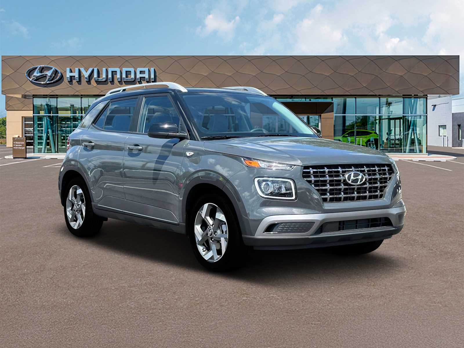 2025 Hyundai Venue Limited Image 4 of 19